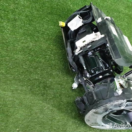 Фара правая Мерседес Бенц W463 (2018-Н.В.)