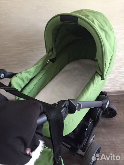 Коляска Teutonia