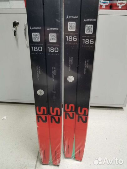 Беговые лыжи atomic PRO S2 RED/WH/black rus