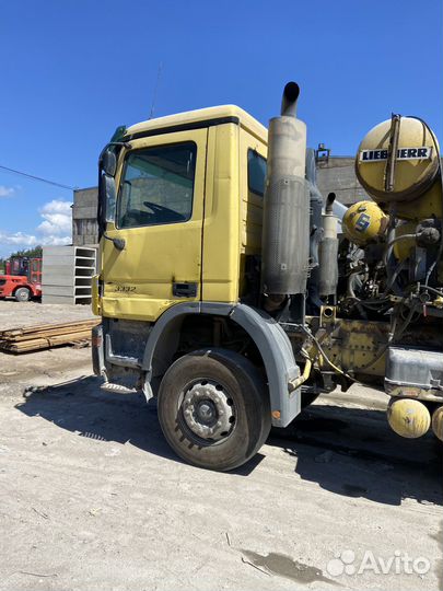 Автобетоносмеситель Mercedes-Benz Actros 3332, 2007