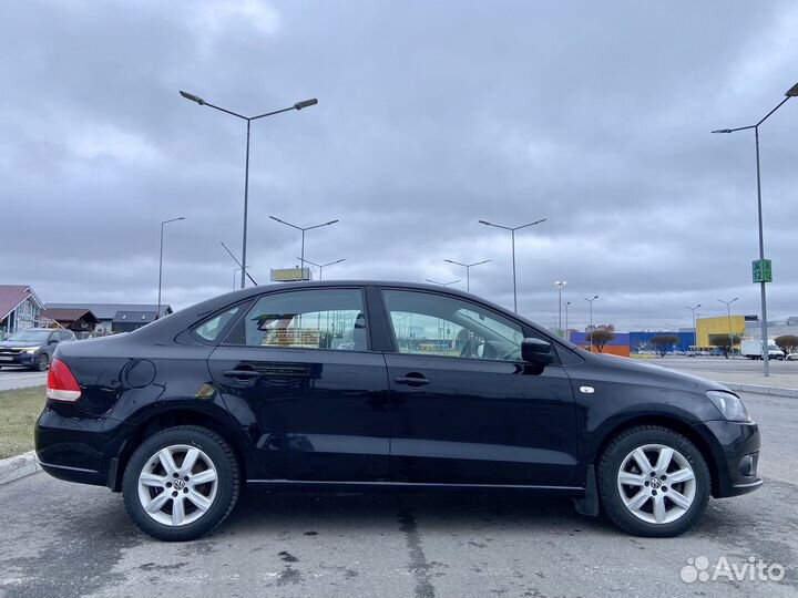 Volkswagen Polo 1.6 AT, 2011, 160 500 км