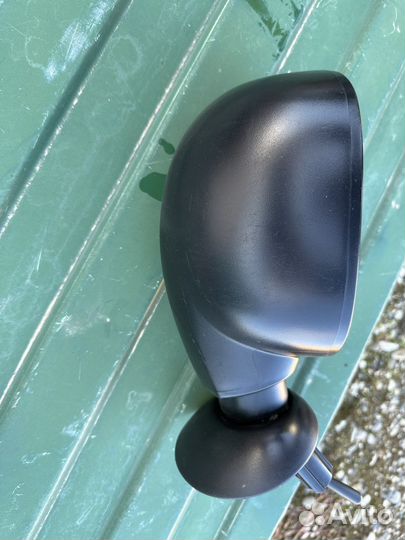 Боковое зеркало на renault logan