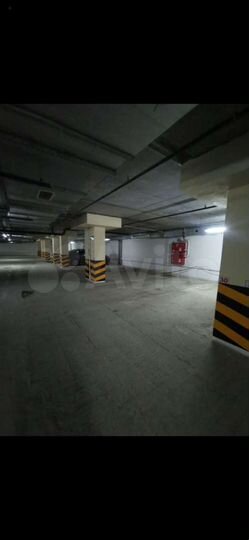 Машиноместо, 12 м²