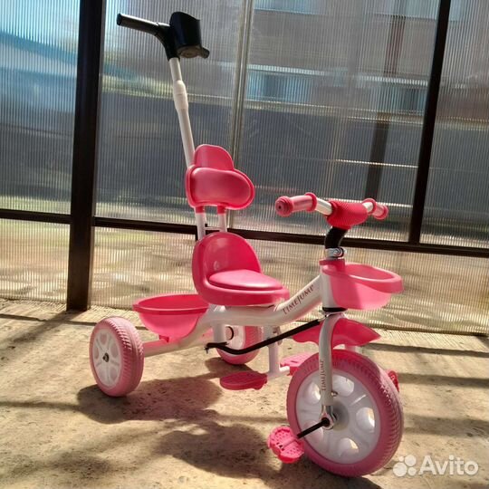 Трехколесный велосипед с родительской ручкой