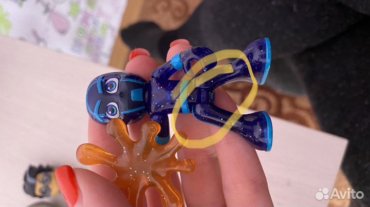 Герои в масках фигурки