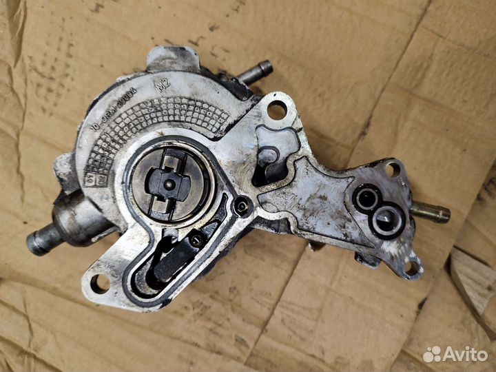 Насос вакуумный Volkswagen Sharan 1.9 TDI