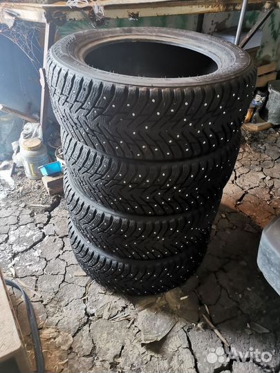 Nokian Tyres Hakkapeliitta 8 205/55 R16