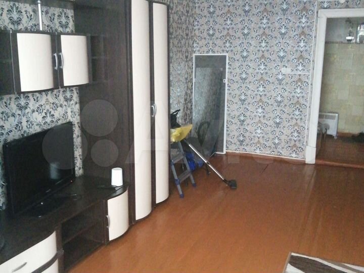 Комната 24,8 м² в 3-к., 1/2 эт.