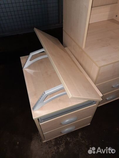 Растущая парта Дэми,тумба,стелаж + стул в подарок