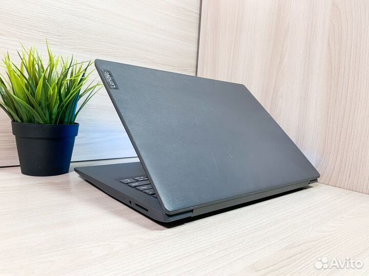 Ноутбук Lenovo 14