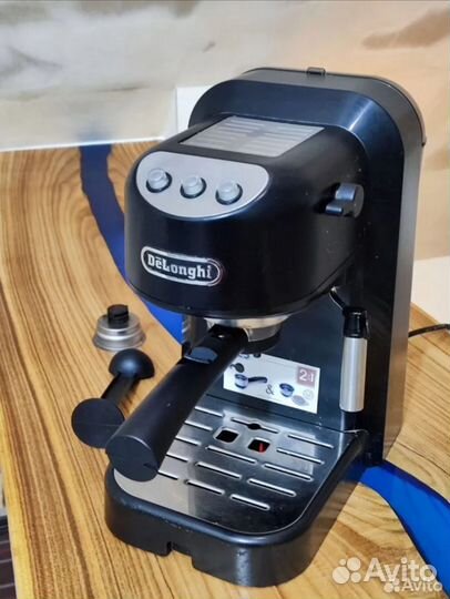 Кофемашина delonghi рожковая