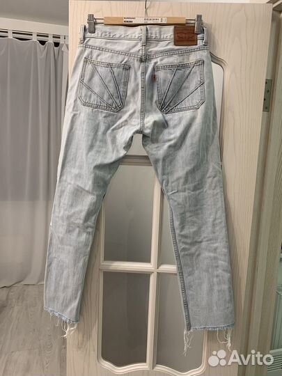 Джинсы levis