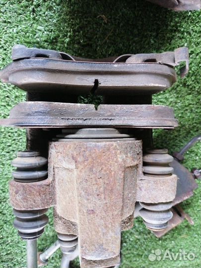 Суппорт пара задний Ford Explorer XLT 4.0 2006