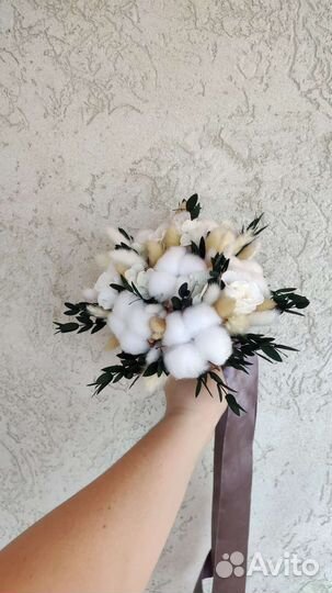 Свадебный букет с бутоньеркой