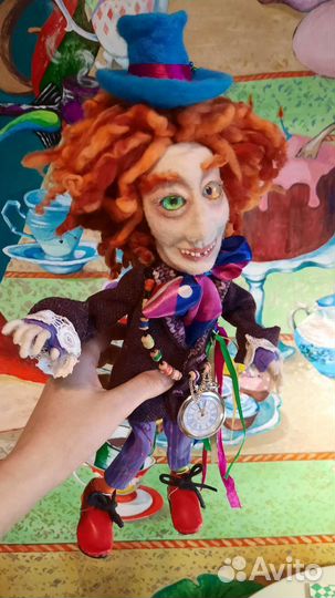 Шляпник из Алисы в стране чудес