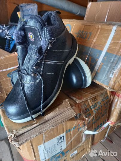 Ботинки мужские