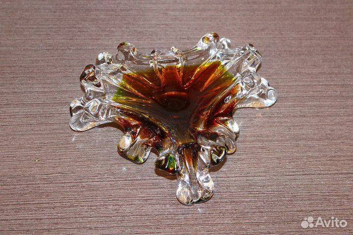 Пепельница из цветного стекла СССР