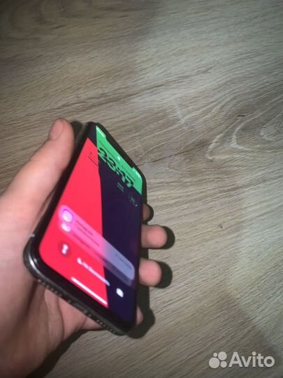 iPhone X, 64 ГБ