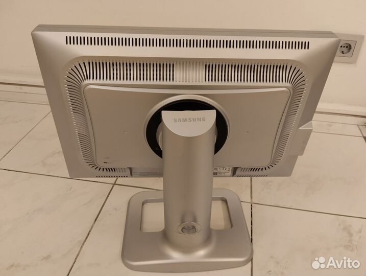 Монитор на запчасти Samsung syncmaster 244t