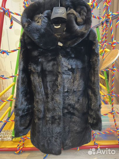 Шуба норковая с капюшоном 40 42