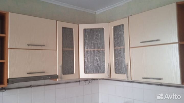 Кухонный гарнитур бу угловой