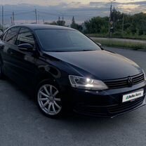 Volkswagen Jetta 1.6 AT, 2013, 170 000 км, с пробегом, цена 900 000 руб.