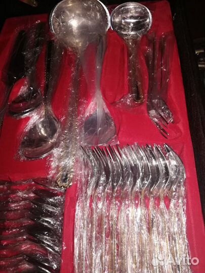 Набор столовых приборов 72 пр. berher