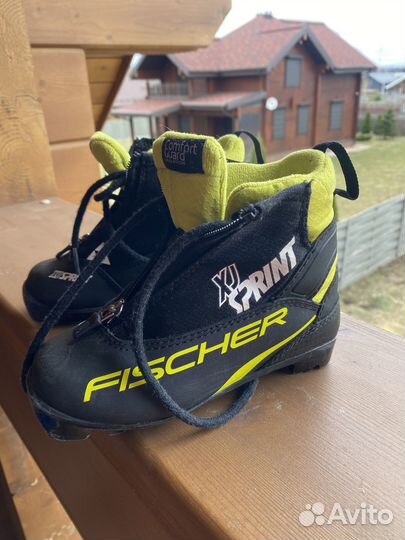 Б/у детские лыжные ботинки Fischer