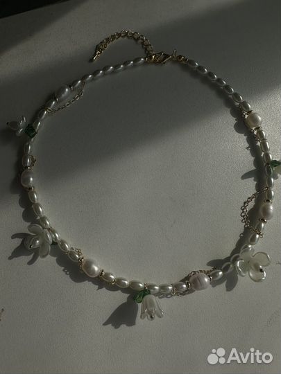 Чокер с цветами