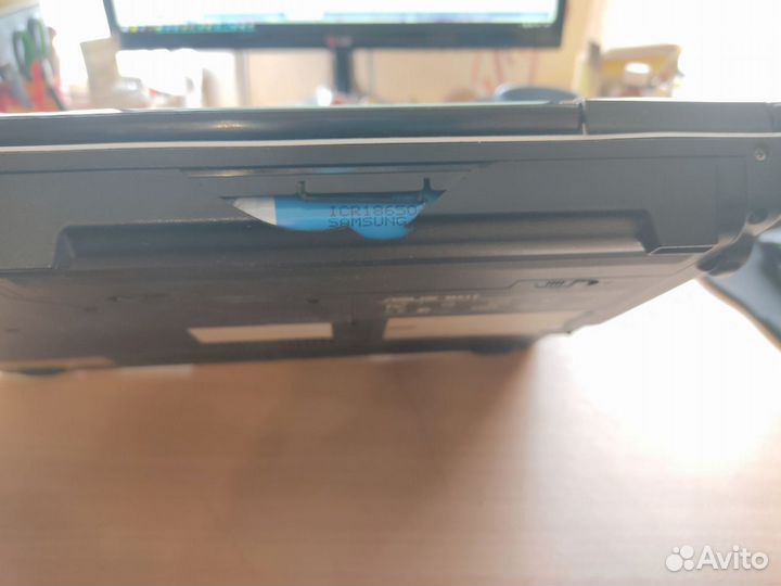 Ноутбук Asus
