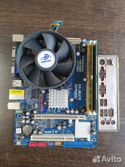 Материнская плата с процессором и памятью