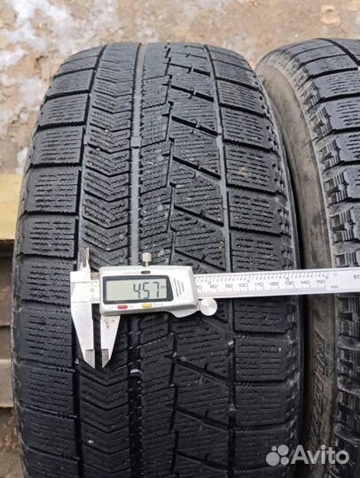 Bridgestone Blizzak VRX 215/60 R16 95S