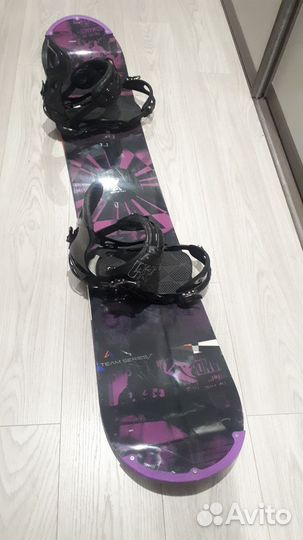 Сноуборд с креплениями 157 + ботинки