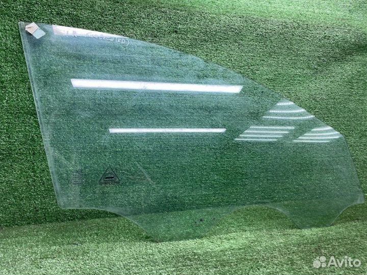 Стекло двери переднее правое Kia Ceed ED