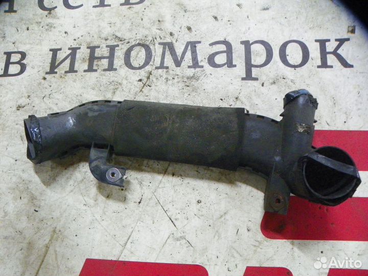 Патрубок воздушного фильтра Nissan Qashqai