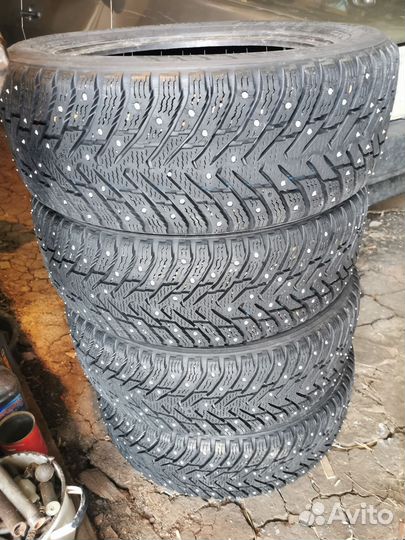 Nokian Tyres Hakkapeliitta 8 205/55 R16