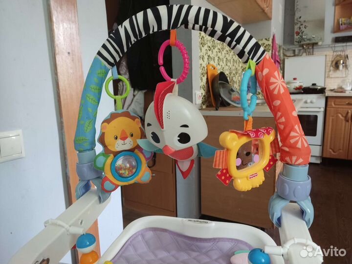 Детский мобиль в кроватку