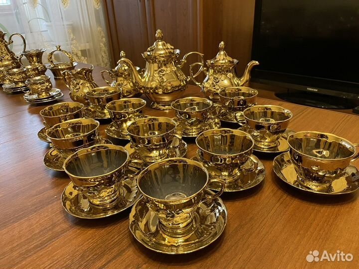 Сервиз чайный и кофейный фаянс