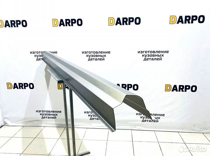 Пороги для Toyota Corolla 120 2000-2007 (E120, E130)