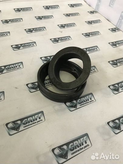 Втулка шкворня нижняя для экскаватора Hyundai