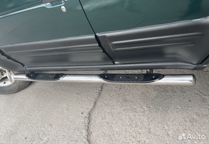 Пороги труба с проступью Mitsubishi Pajero 1 4