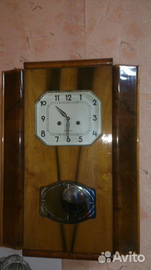 Продаю часы Янтарь с боем и маятником СССР 69г