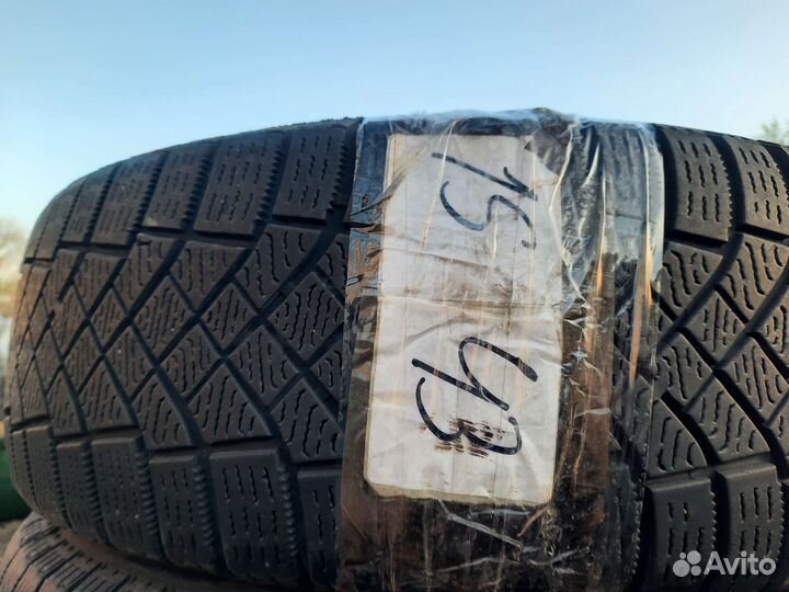 Pirelli Ice Zero 185/65 R15 92T