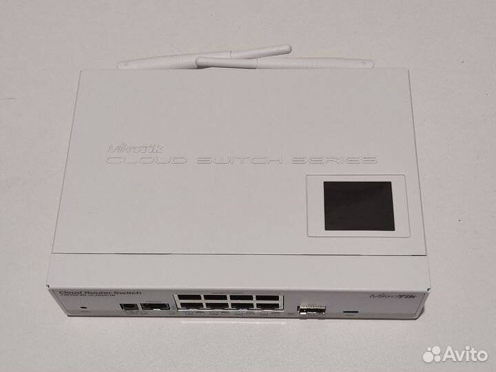 Коммутатор MikroTik CRS109-8G-1S-2HnD-IN