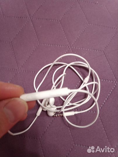 Наушники с микрофоном