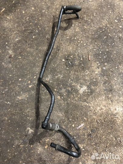 Трубка вакуумная Audi A6 C6 06E133773BC