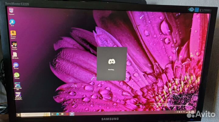 Монитор Samsung