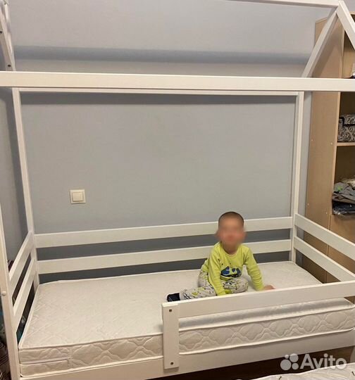 Детская кроватка домик 80 на 160