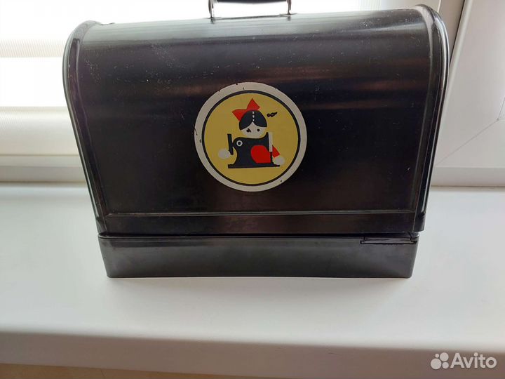 Швейная детская машинка СССР