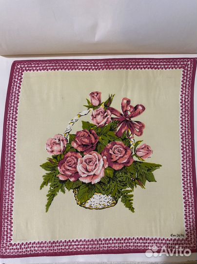 Винтажные батистовые носовые платочки